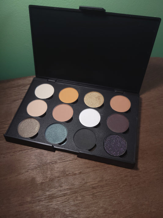 The Crown Palette